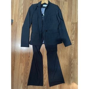Women’s Pantsuit